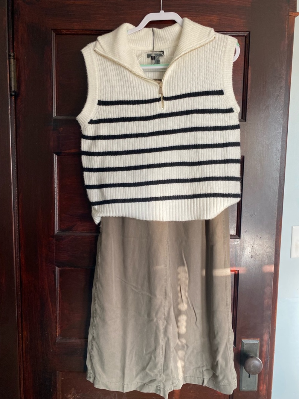 Cynthia Rowley Coastal BUNDLE- Quarter Zip Vest and Lyocell Pants